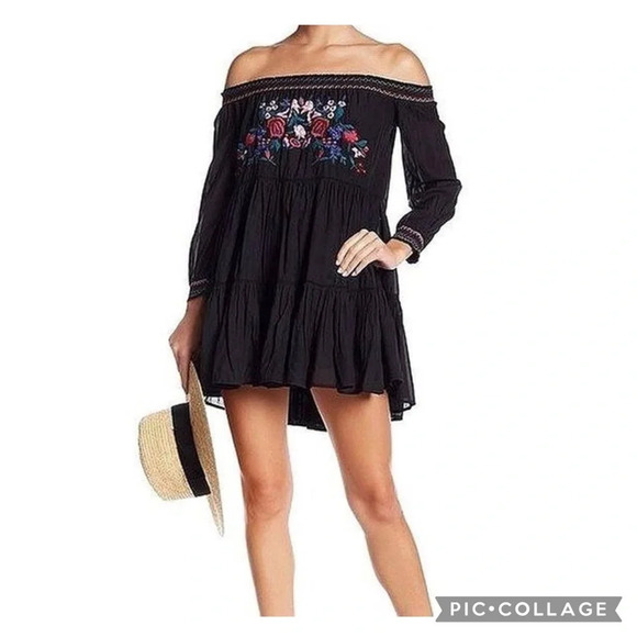 Free People Sunbeams Black Embroidered Off Shoulder BohoFestival Minidress Sz XS - Picture 2 of 12